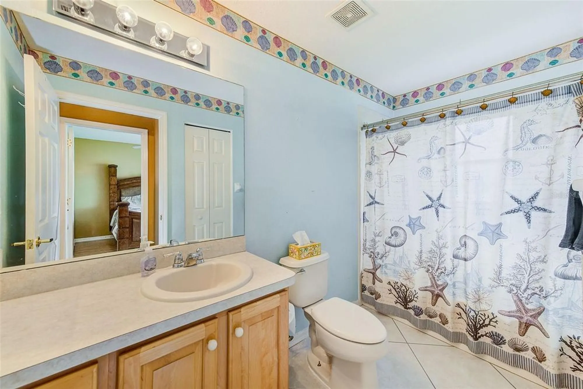 Property Slideshow image 21 of 37 | 11600 weaver park ct, Trinity, FL, 34655