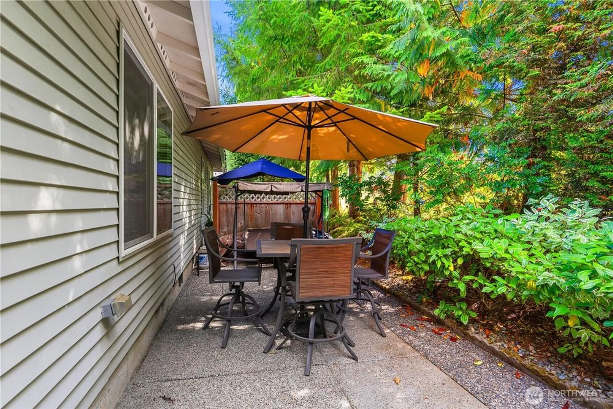 Property Slideshow image 27 of 31 | 24129 ne 112th ln # 151, Redmond, WA, 98053