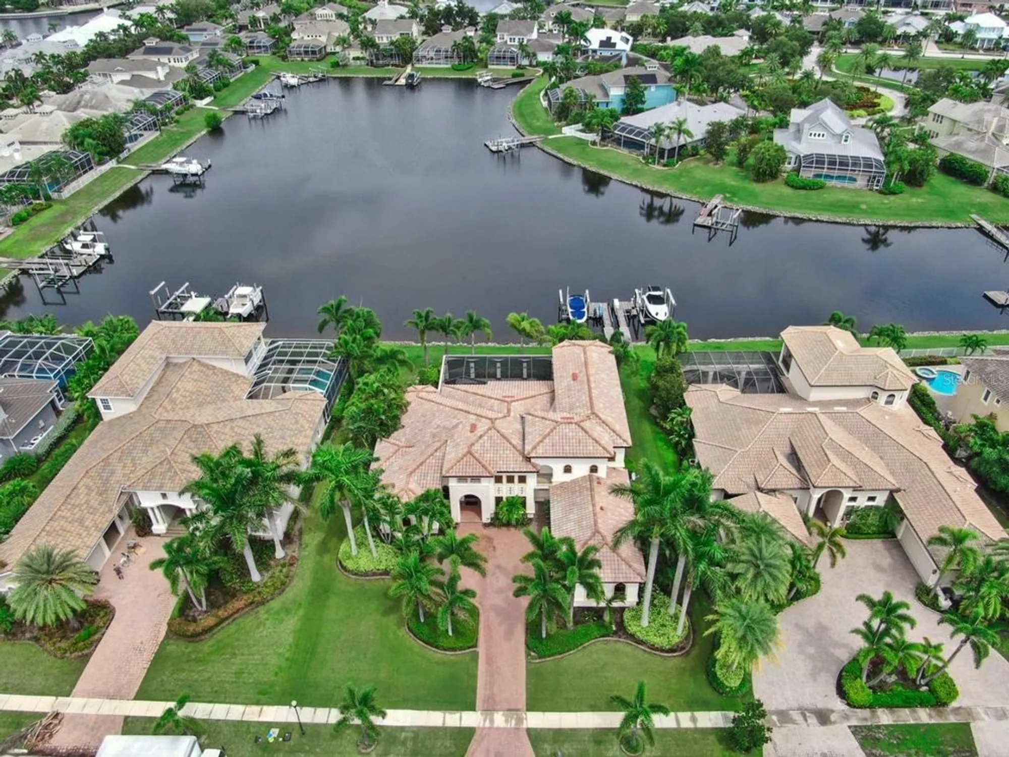 Property Slideshow image 6 of 82 | 5417 tybee island dr, Apollo Beach, FL, 33572