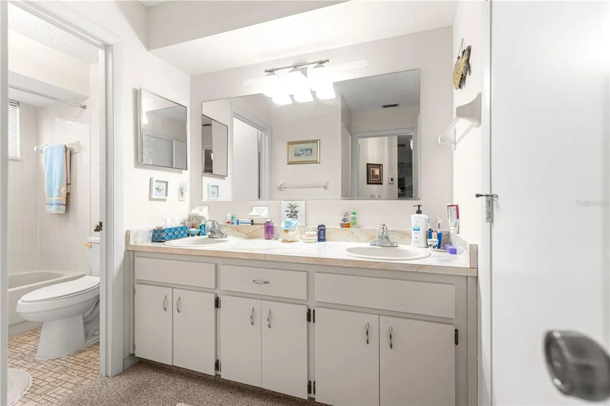 Property Slideshow image 12 of 40 | 10987 sw 86th ter, Ocala, FL, 34481