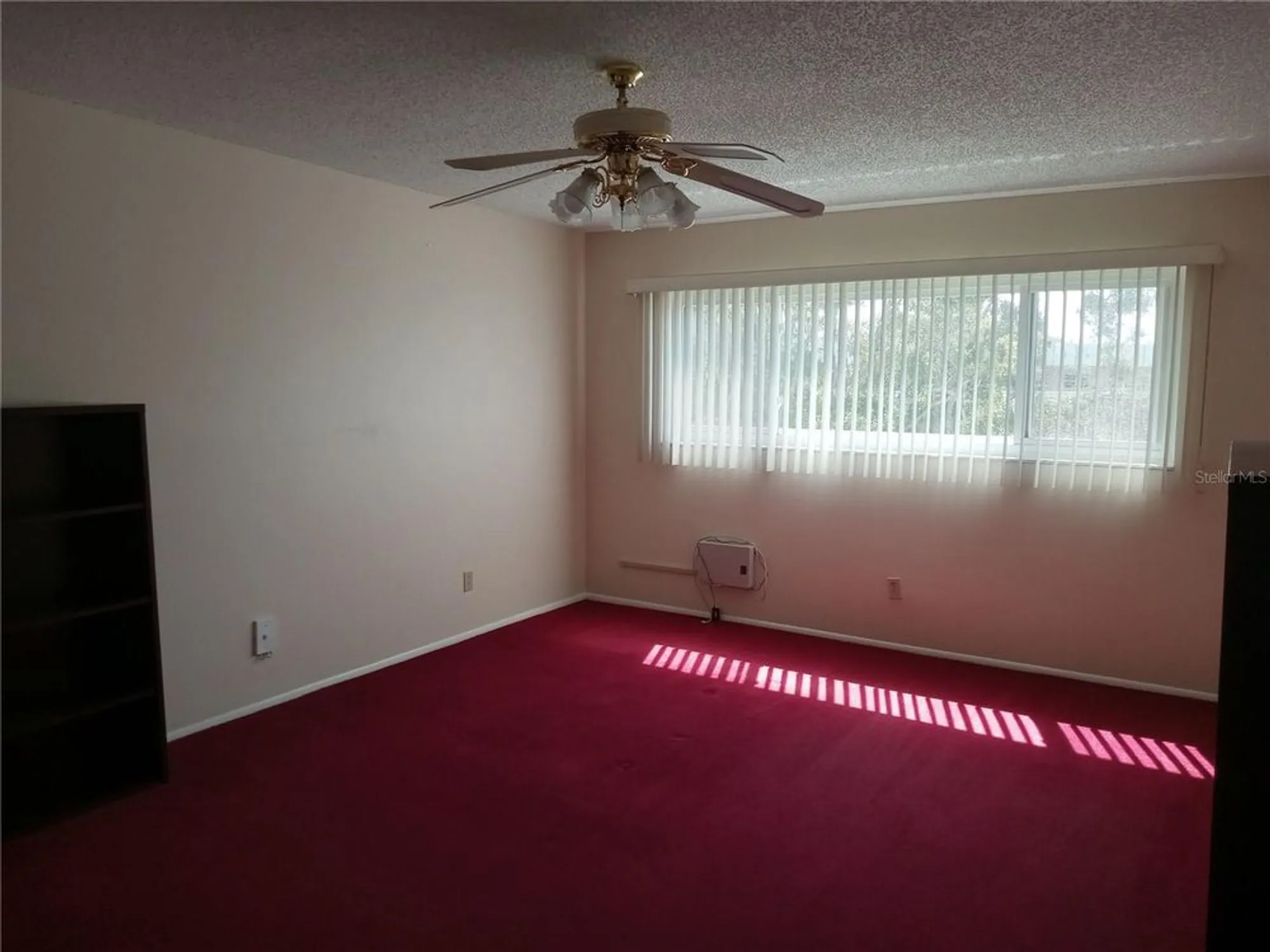 Property Slideshow image 12 of 36 | 2284 philippine dr 73, Clearwater, FL, 33763