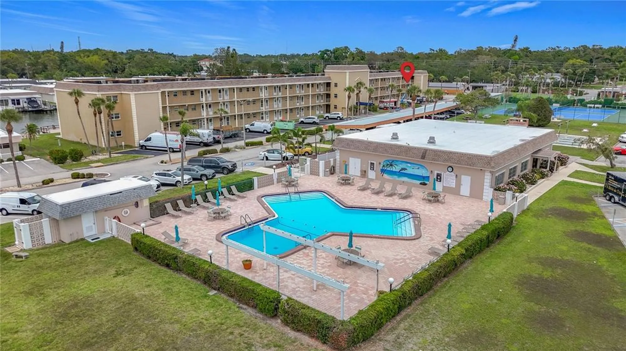 Property Slideshow image 2 of 39 | 1 boca ciega point blvd apt 215, St Petersburg, FL, 33708