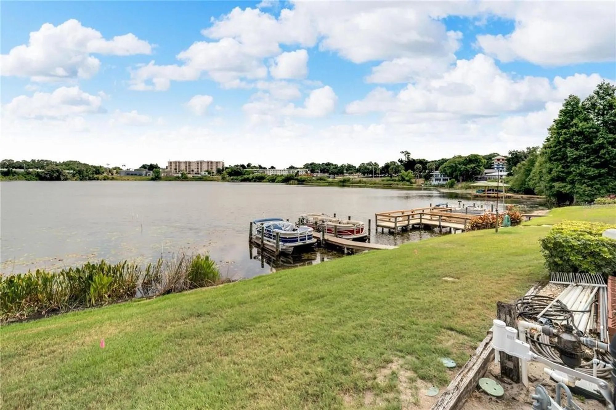 Property Slideshow image 76 of 77 | 700 mirror ter 505, Winter Haven, FL, 33881