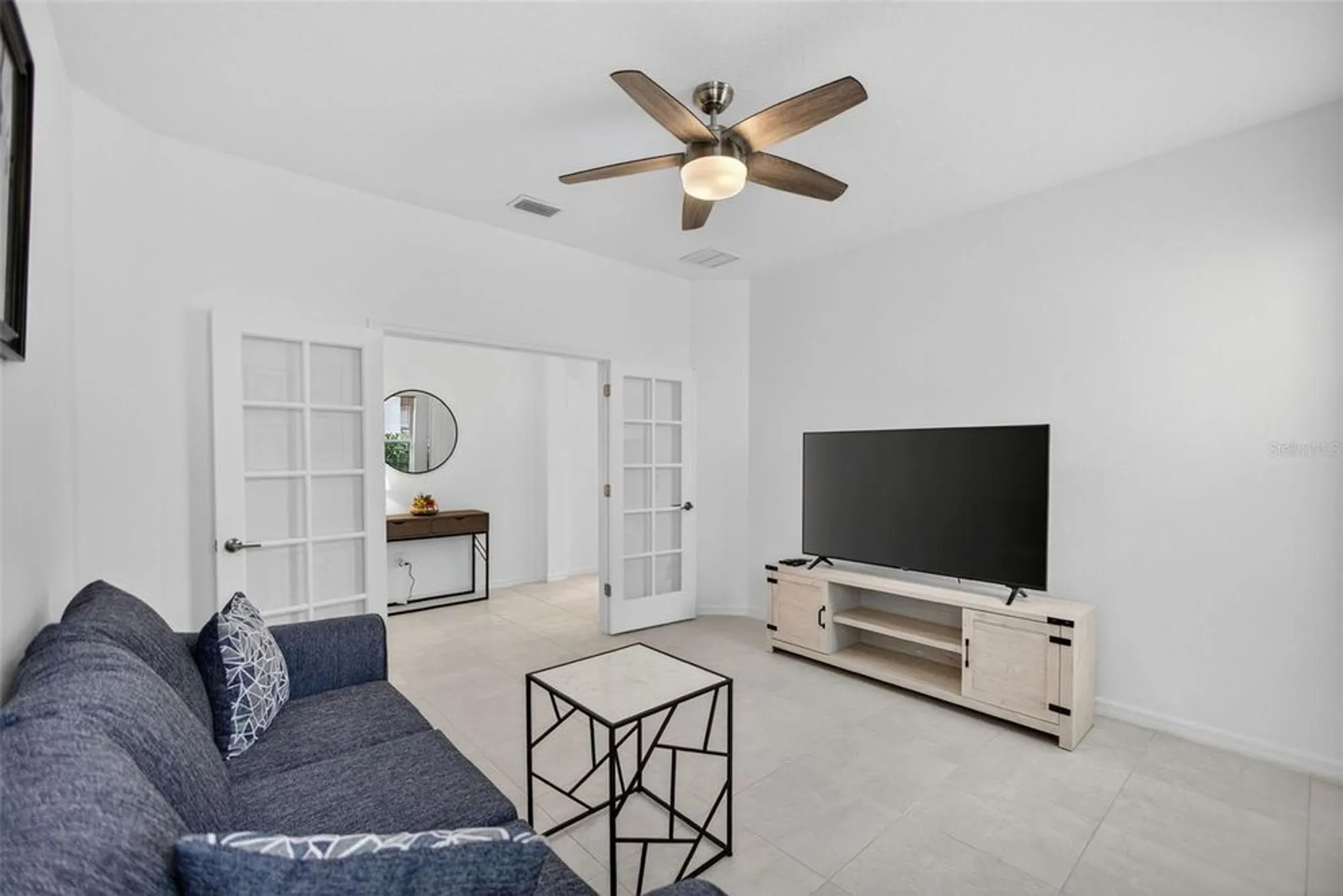 Property Slideshow image 9 of 47 | 16426 paynes mill dr, Bradenton, FL, 34211