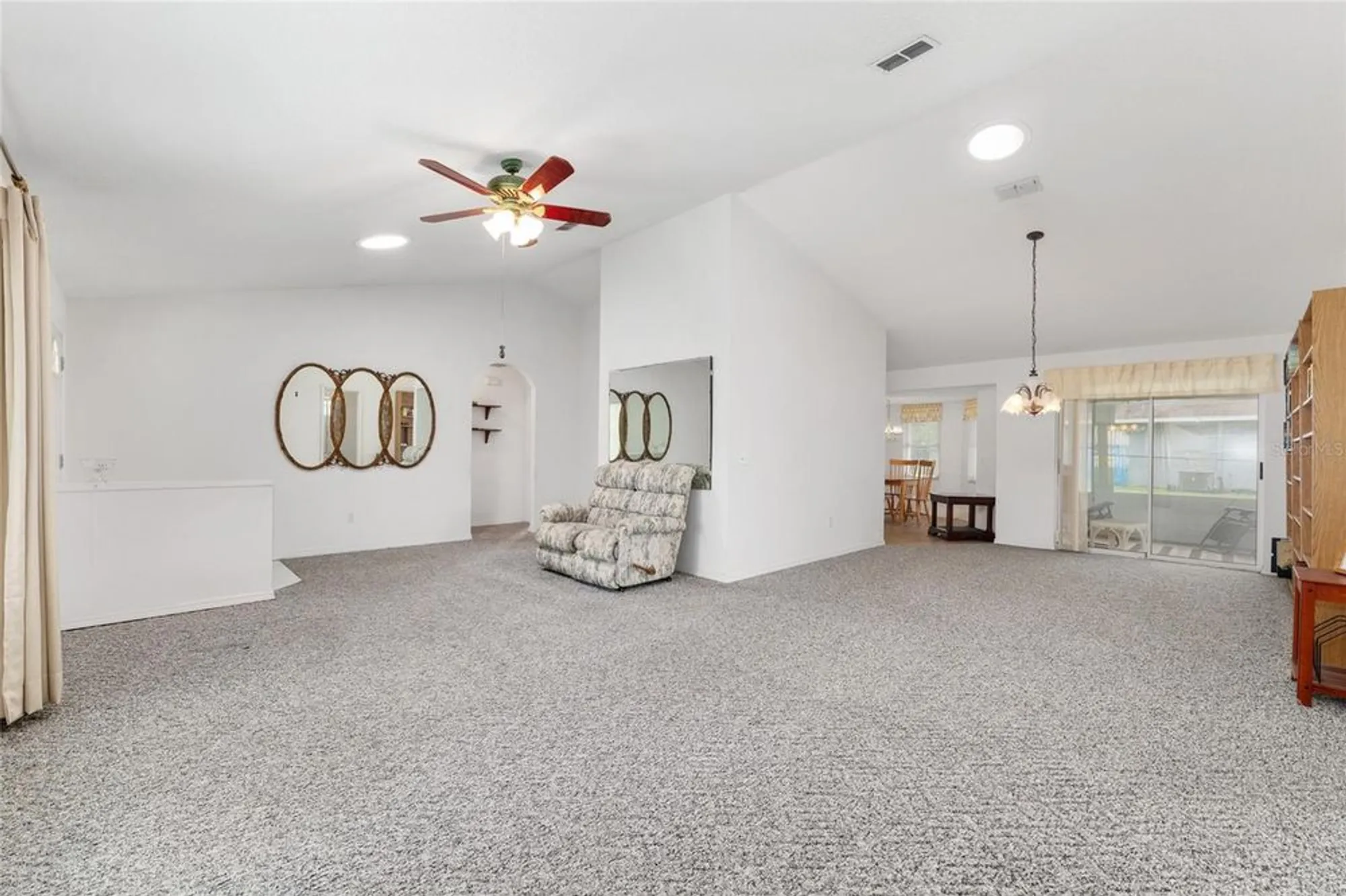 Property Slideshow image 4 of 33 | 8668 sw 66th ave, Ocala, FL, 34476