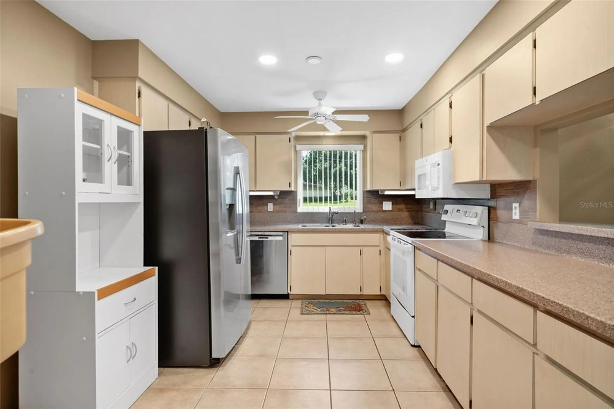 Property Slideshow image 30 of 59 | 3201 mcmath dr, Palm Harbor, FL, 34684