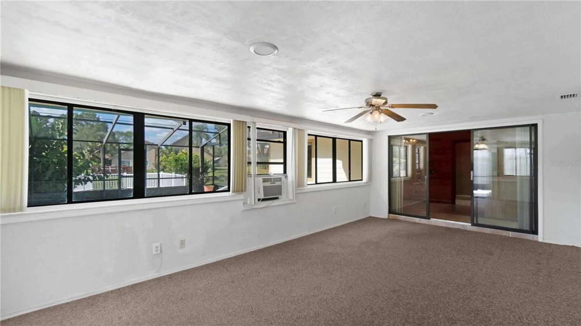 Property Slideshow image 35 of 50 | 965 pelican bay dr, Daytona Beach, FL, 32119