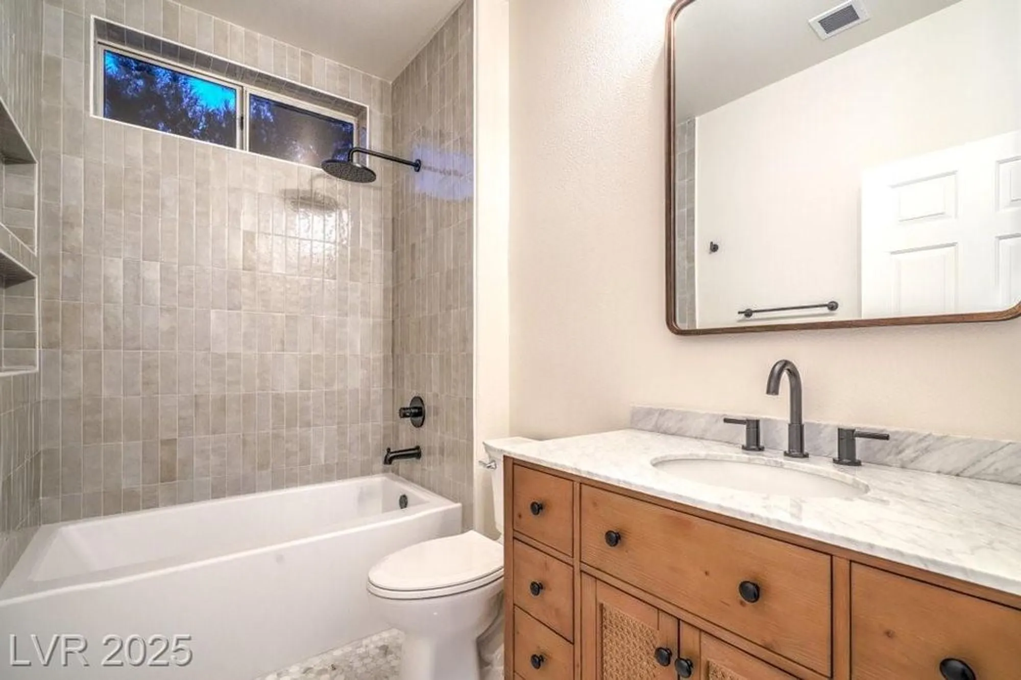 Property Slideshow image 17 of 44 | 10920 black ledge ave, Las Vegas, NV, 89134