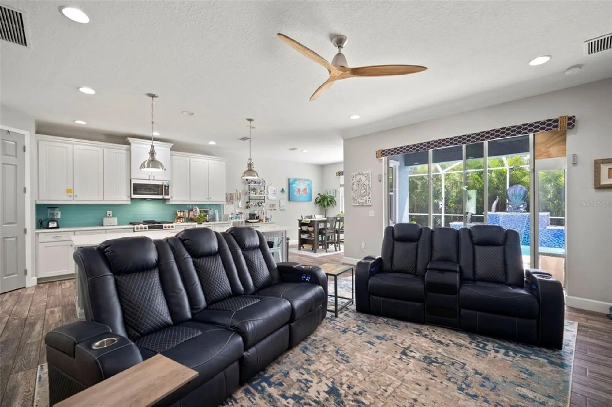 Property Slideshow image 28 of 94 | 5125 admiral pointe dr, Apollo Beach, FL, 33572