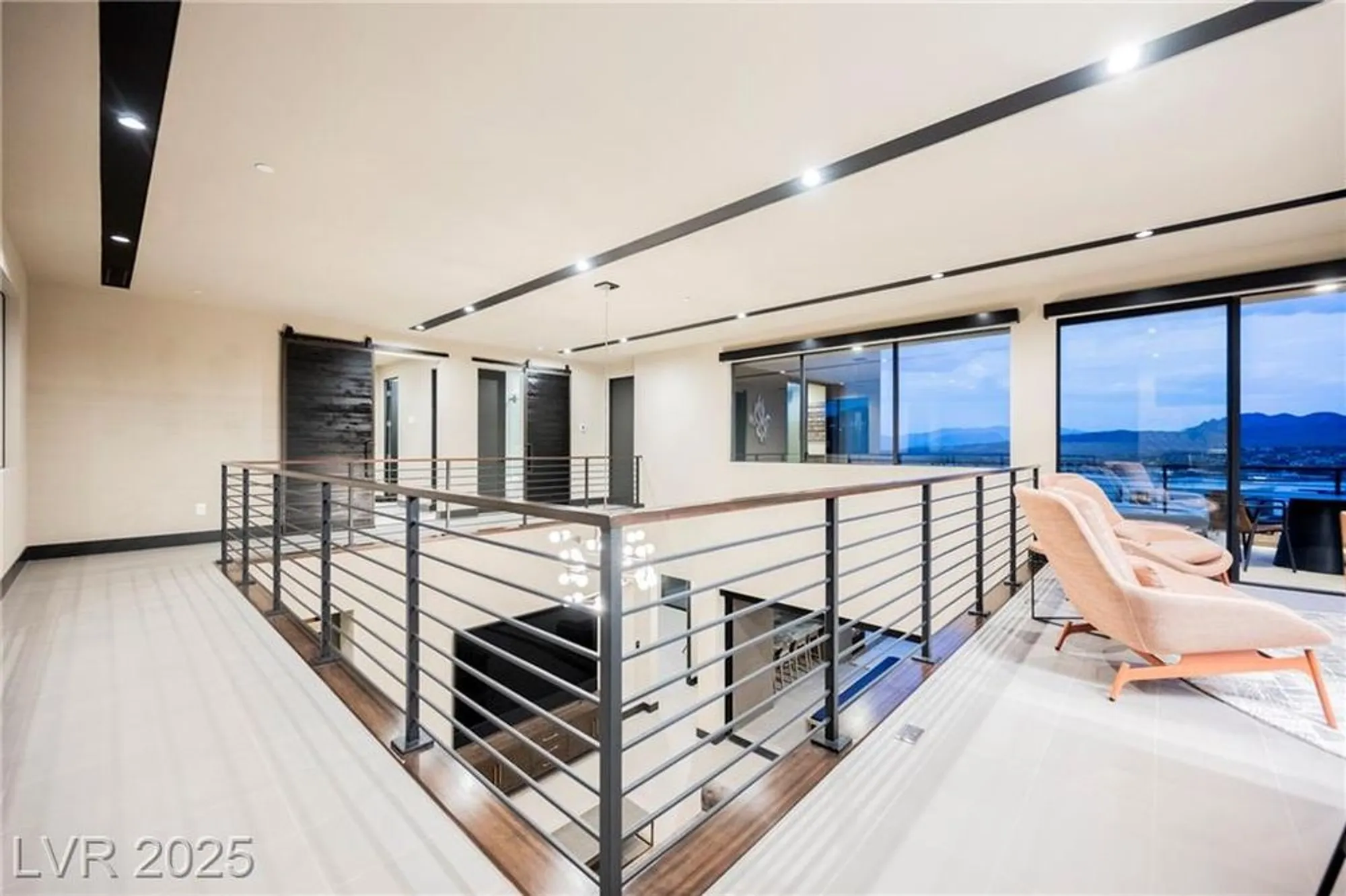 Property Slideshow image 46 of 93 | 20 falling canyon ct, Henderson, NV, 89011