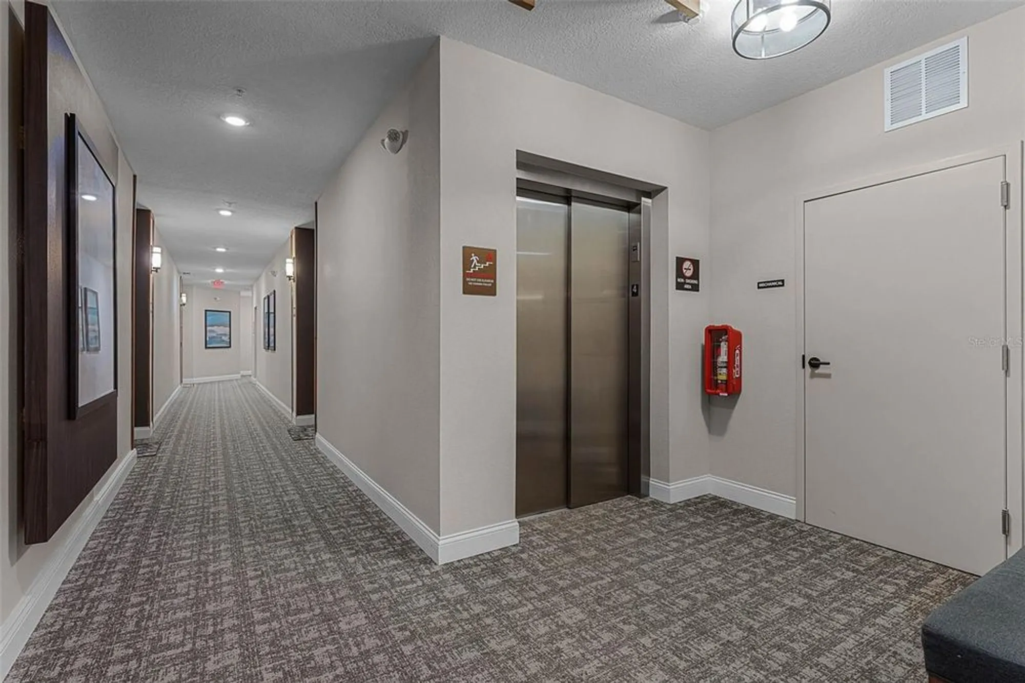 Property Slideshow image 12 of 58 | 7565 laureate blvd unit 3304, Orlando, FL, 32827