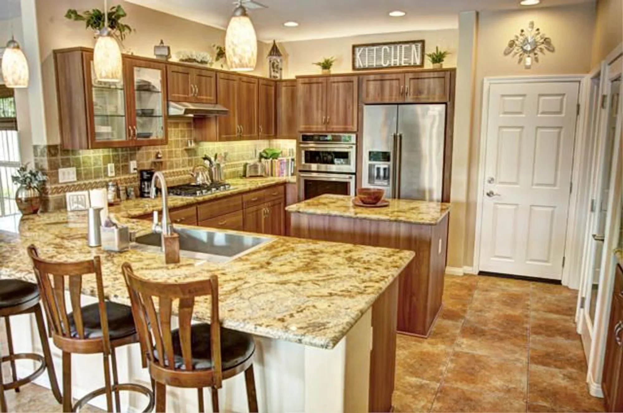 Property Slideshow image 12 of 29 | 81631 prism dr, La Quinta, CA, 92253