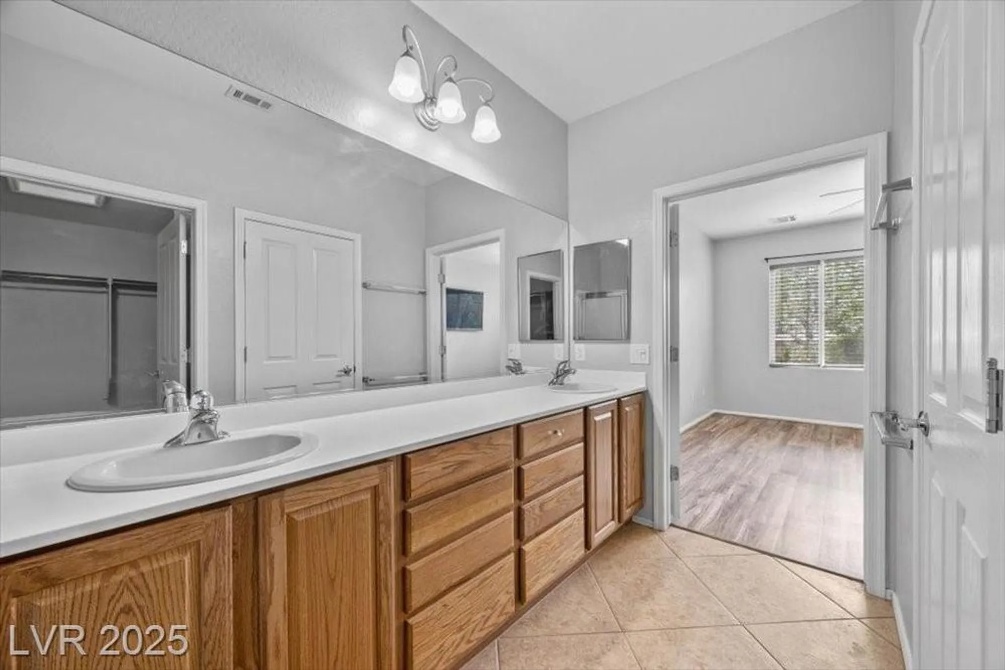 Property Slideshow image 22 of 60 | 2345 minolta ct, Henderson, NV, 89044