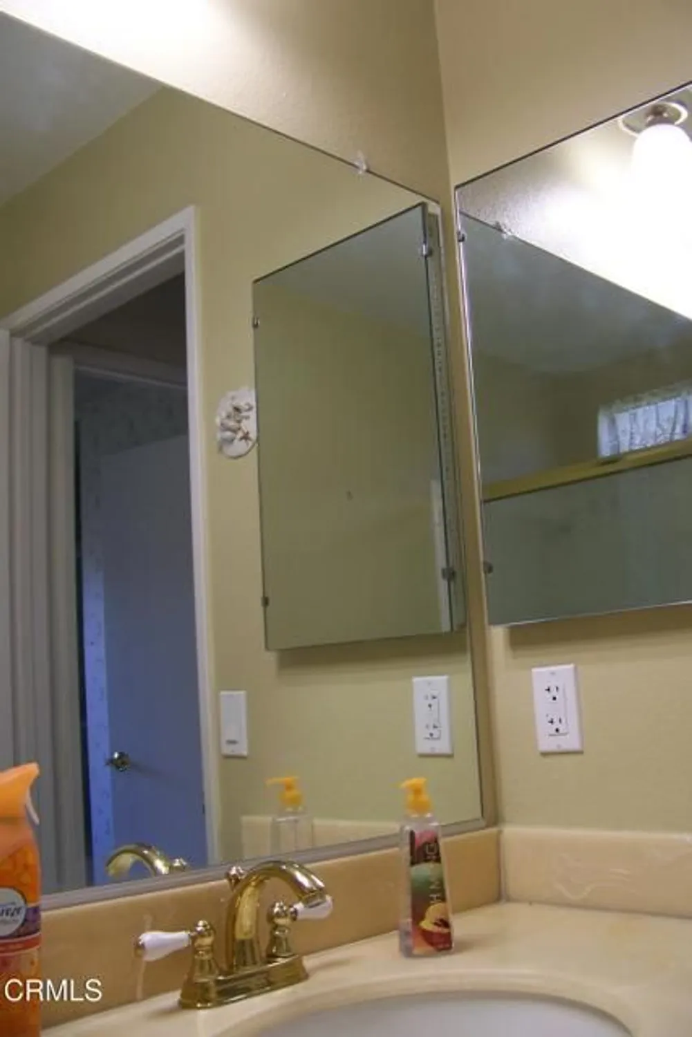 Property Slideshow image 28 of 32 | 40036 village 40, Camarillo, CA, 93012