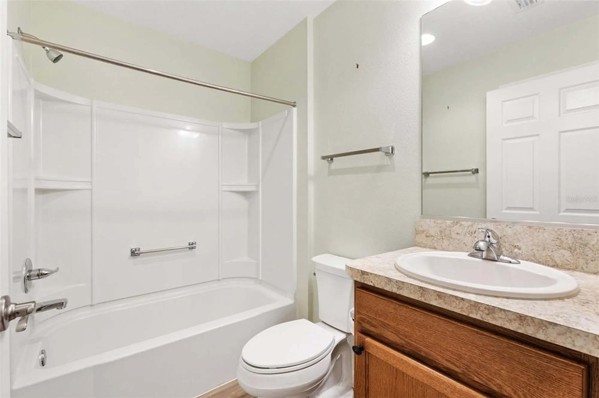 Property Slideshow image 18 of 28 | 428 tarrson blvd, Lady Lake, FL, 32159