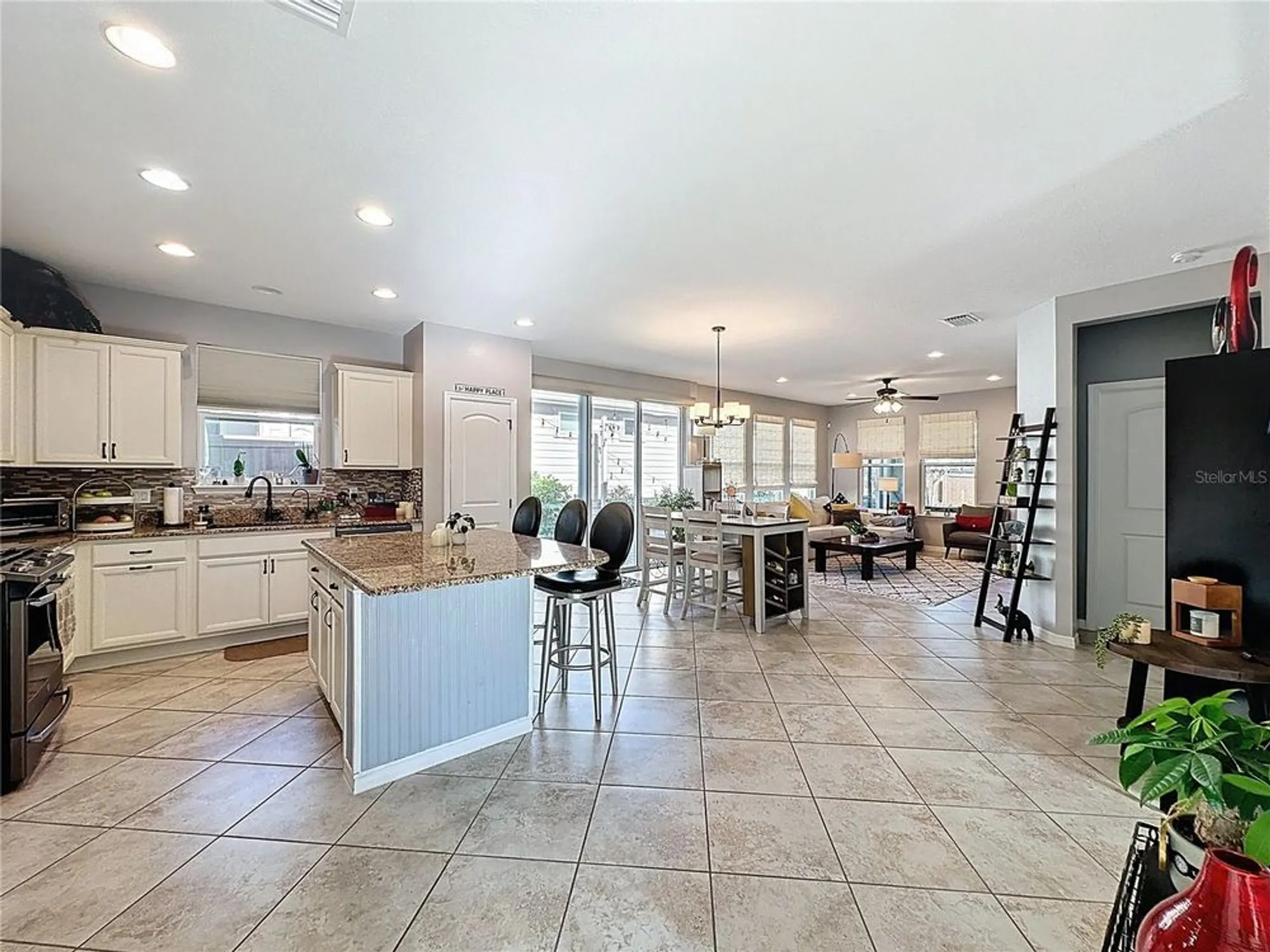Property Slideshow image 6 of 79 | 373 alcove dr, Groveland, FL, 34736