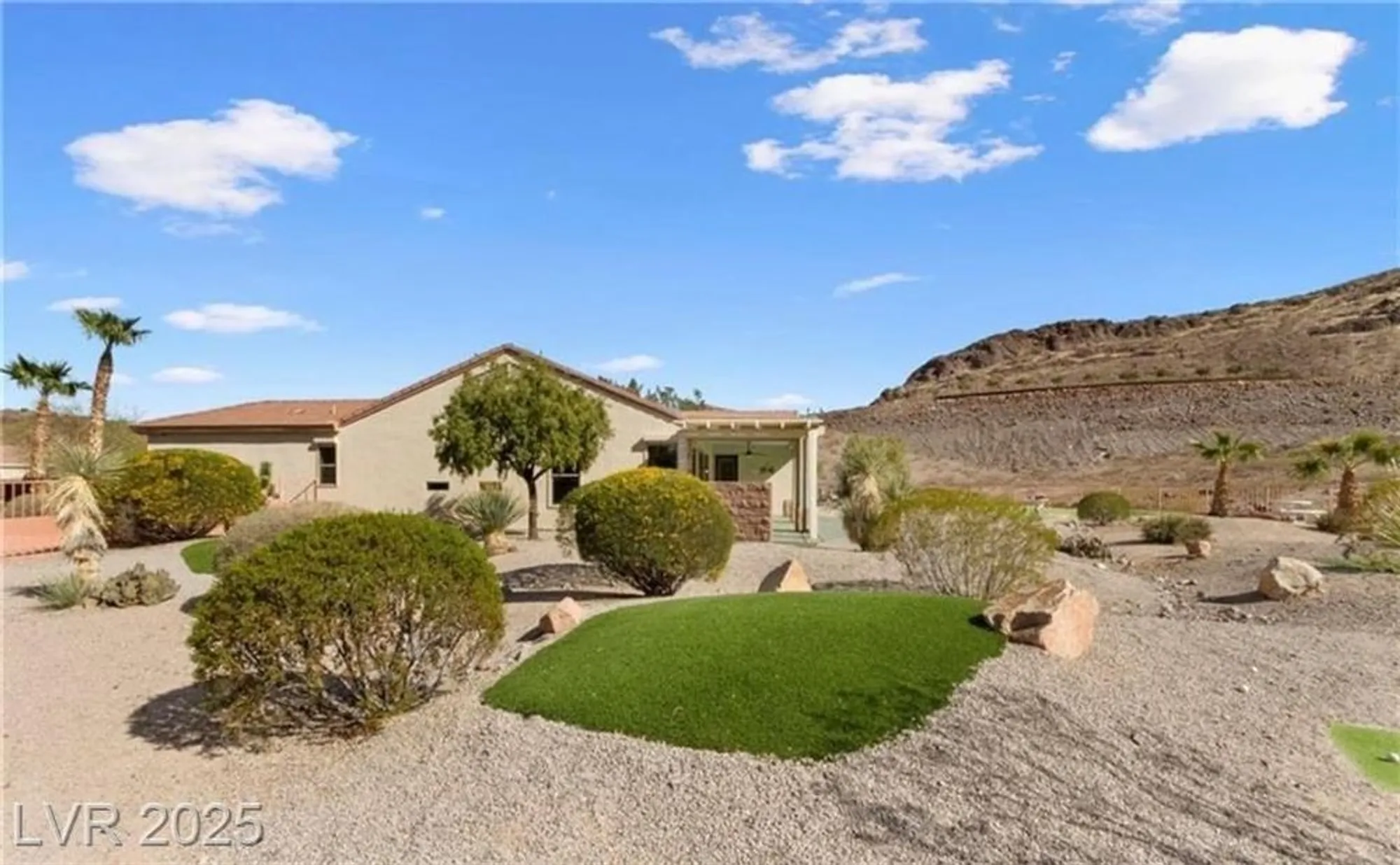 Property Slideshow image 7 of 40 | 2169 tiger willow dr, Henderson, NV, 89012