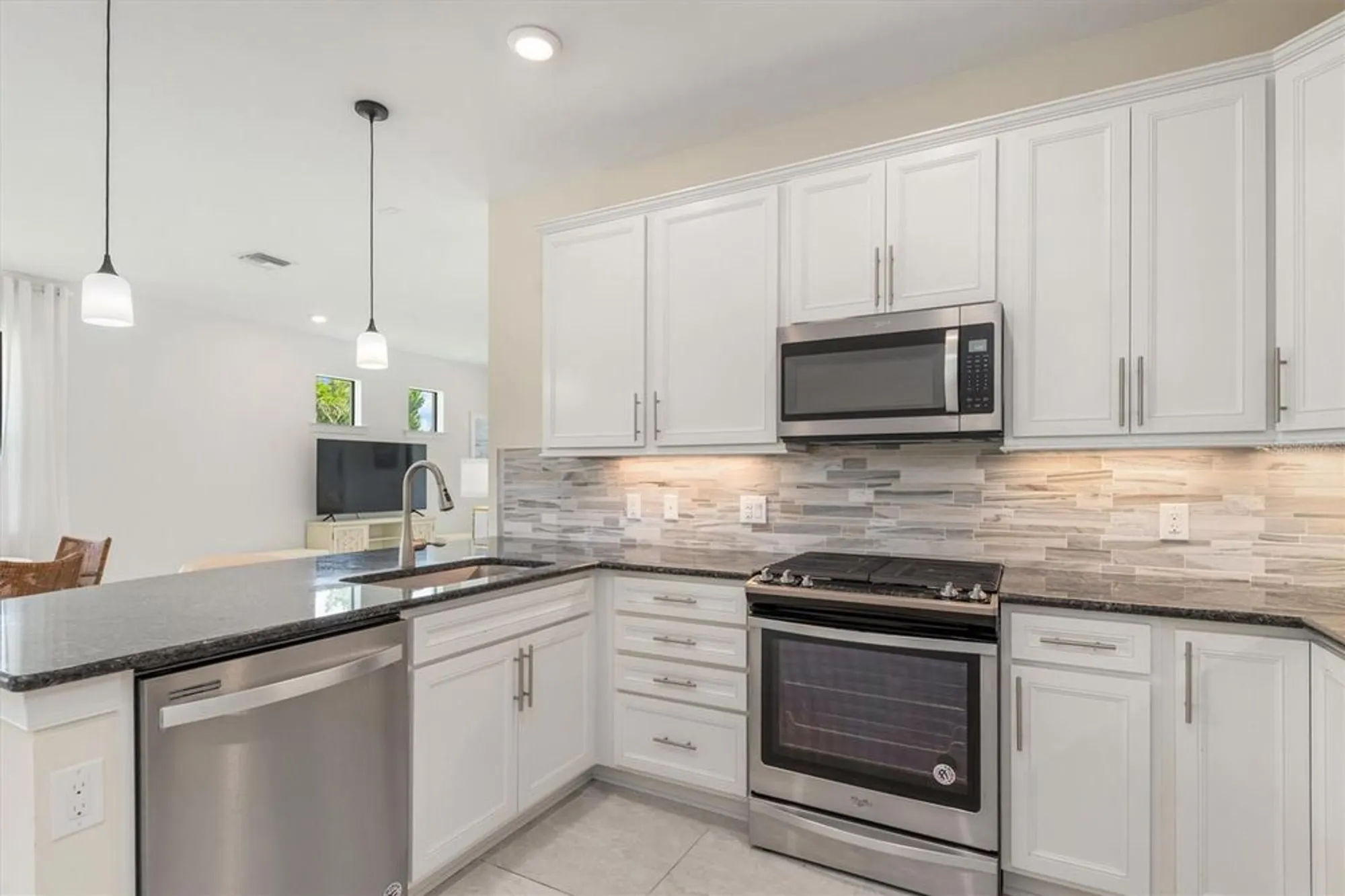 Property Slideshow image 19 of 68 | 12261 marsh pointe rd, Sarasota, FL, 34238