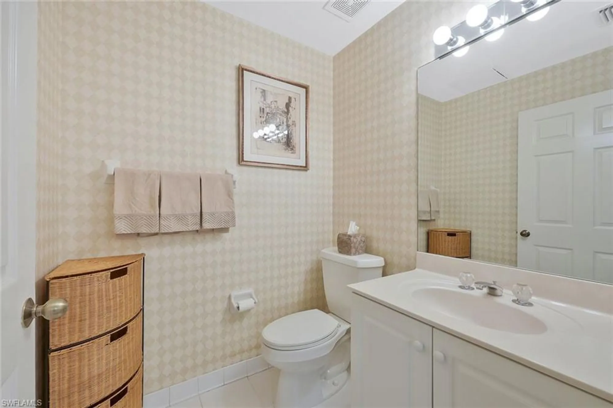 Property Slideshow image 18 of 22 | 180 via perignon # 101, Naples, FL, 34119