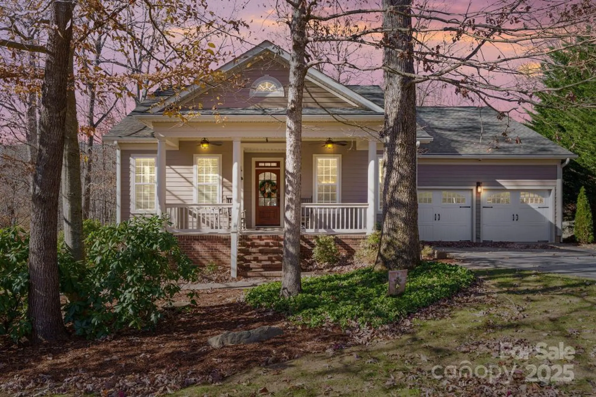 Property Slideshow image 5 of 48 | 279 fennel dun cir, Biltmore Lake, NC, 28715