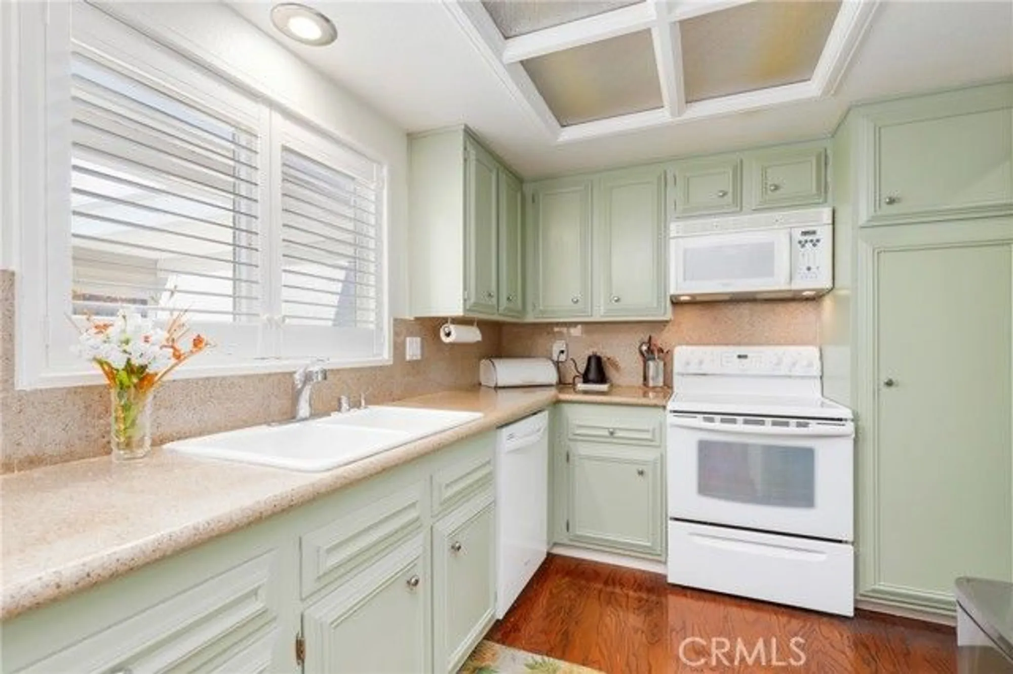 Property Slideshow image 11 of 25 | 2402 via mariposa 3a, Laguna Woods, CA, 92637