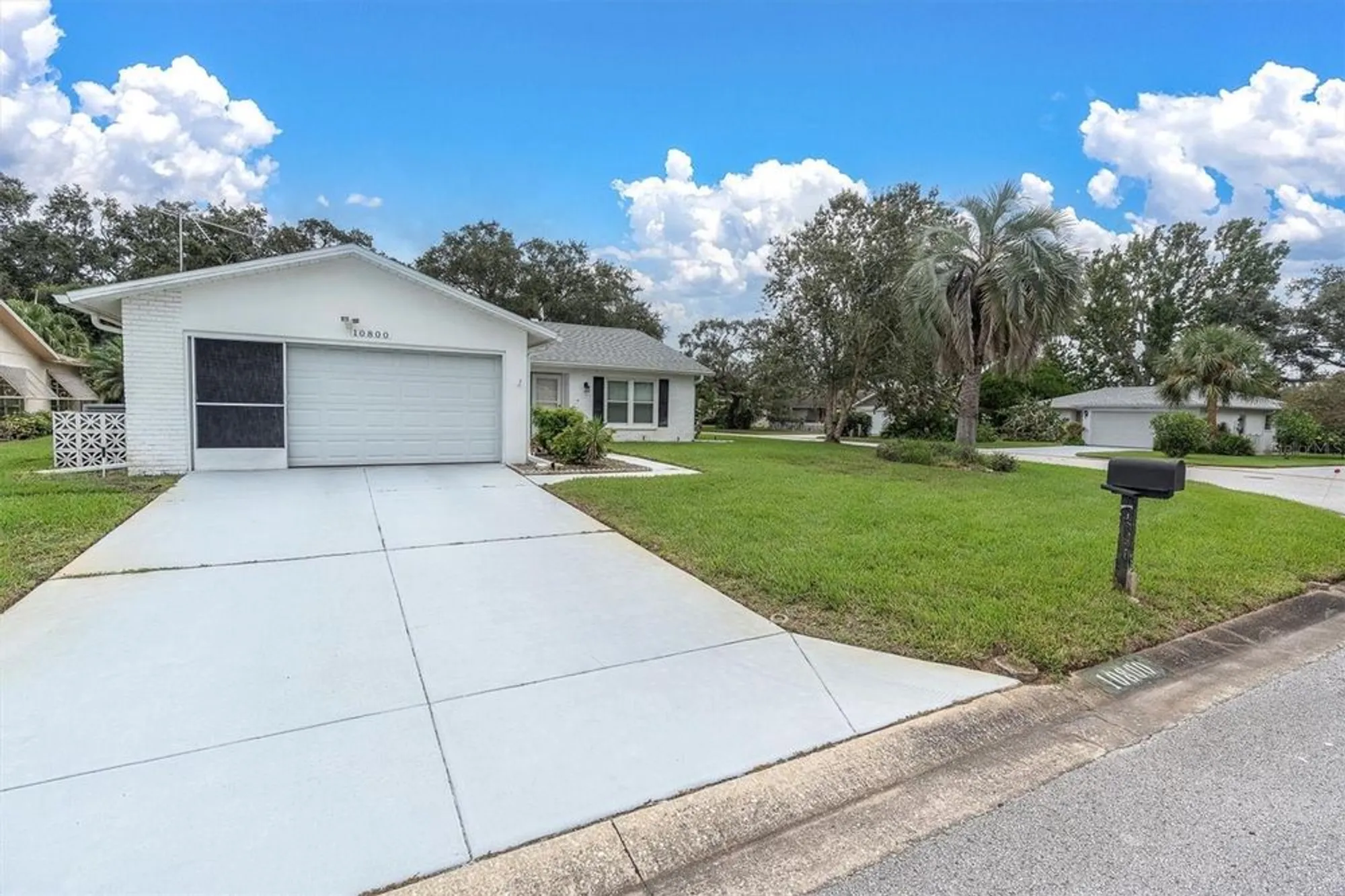 Property Slideshow image 33 of 47 | 10800 teer ln, Port Richey, FL, 34668