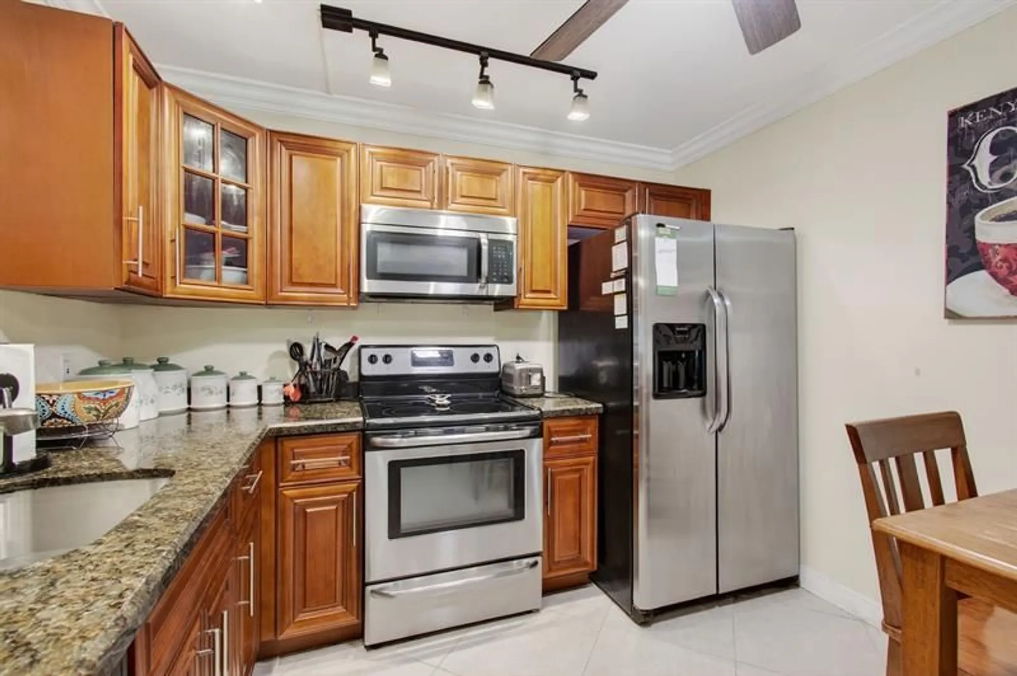 Property Slideshow image 16 of 67 | 19000 stewart cir apt 4, Boca Raton, FL, 33496