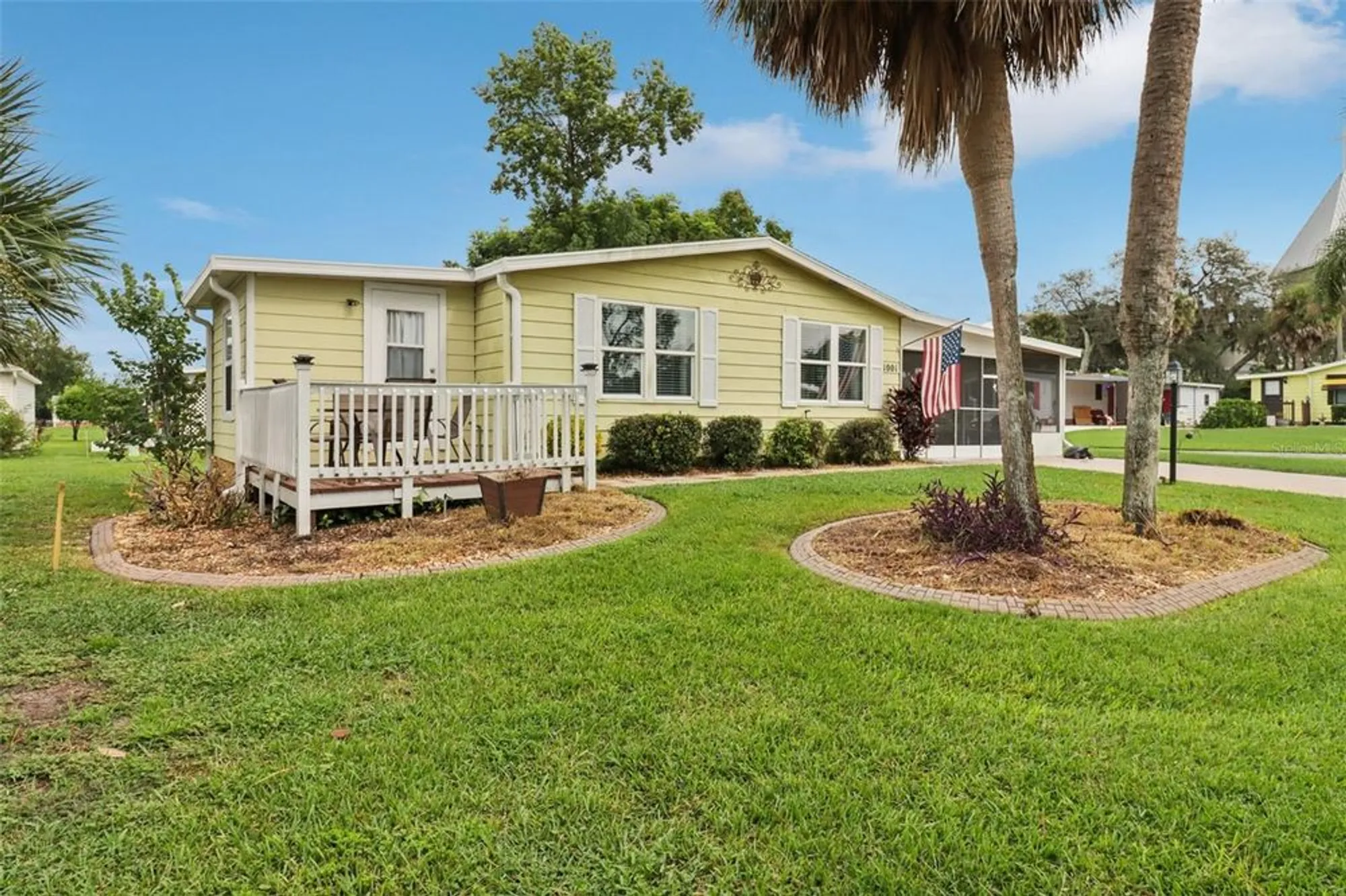 Property Slideshow image 4 of 27 | 1001 matthew ave, The Villages, FL, 32159