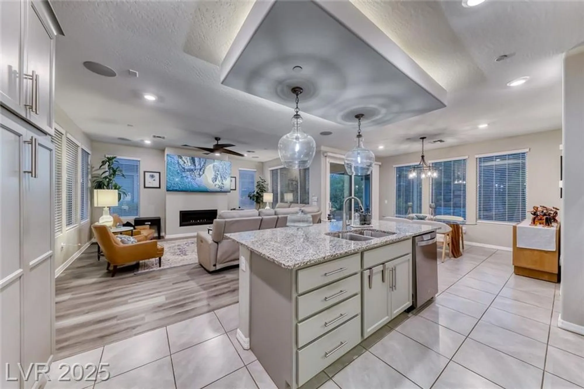 Property Slideshow image 16 of 54 | 13 stone yucca ct, Henderson, NV, 89011
