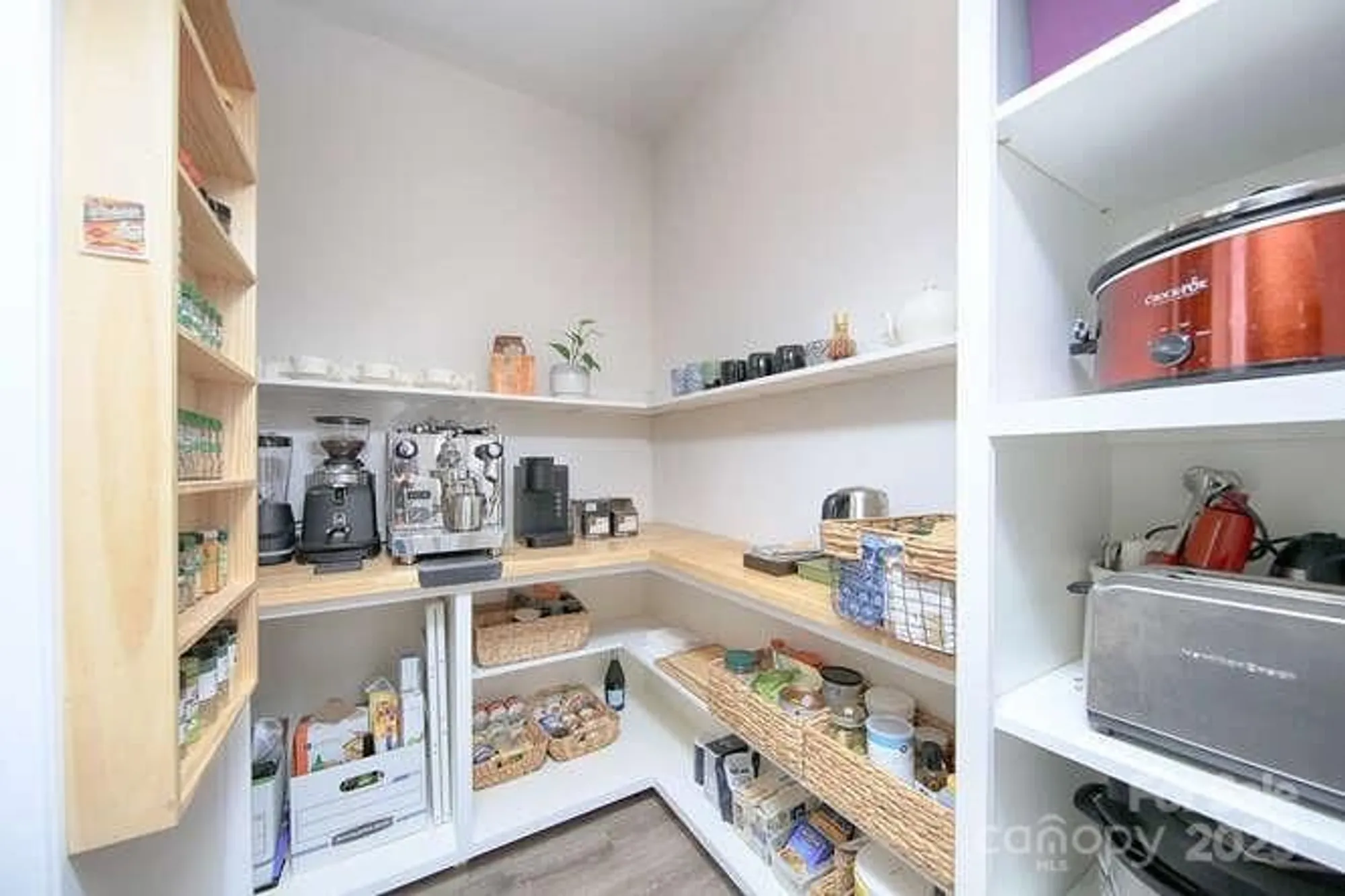 Property Slideshow image 10 of 47 | 4245 millstream rd, Denver, NC, 28037