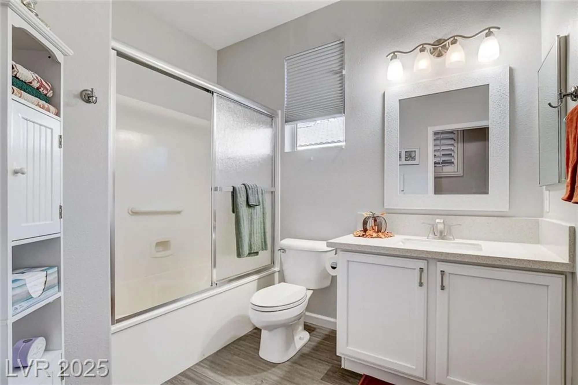 Property Slideshow image 26 of 54 | 10228 riva de destino ave, Las Vegas, NV, 89135