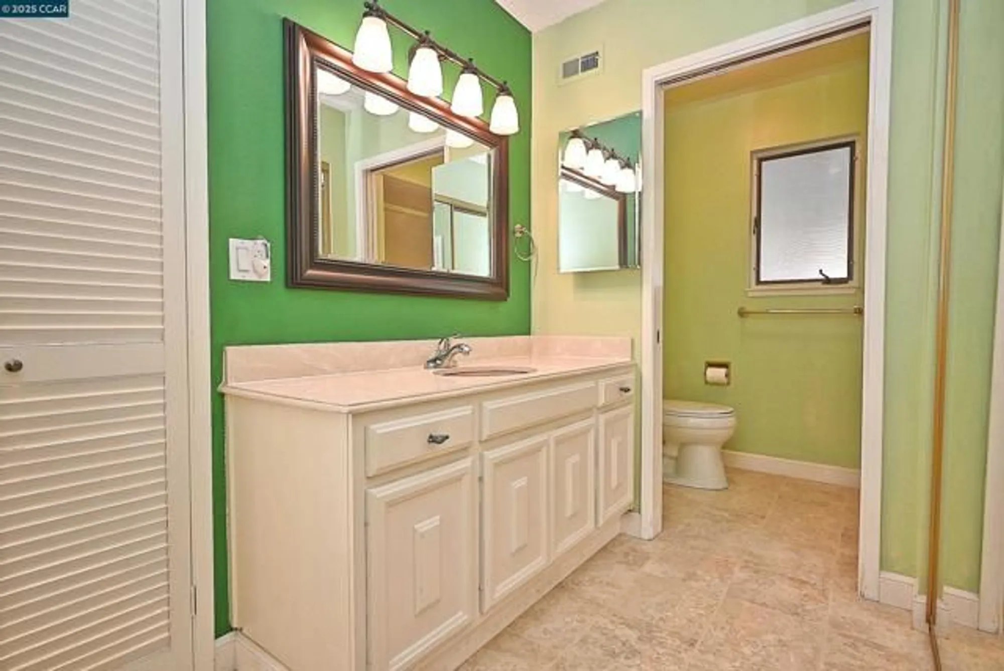 Property Slideshow image 27 of 36 | 1361 singingwood ct 7, Walnut Creek, CA, 94595