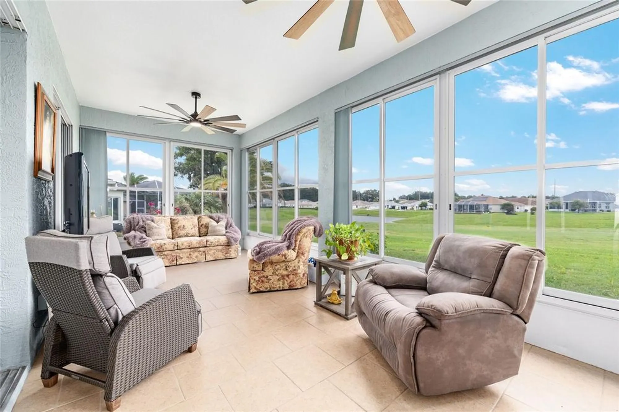 Property Slideshow image 16 of 67 | 5719 nw 25th loop, Ocala, FL, 34482