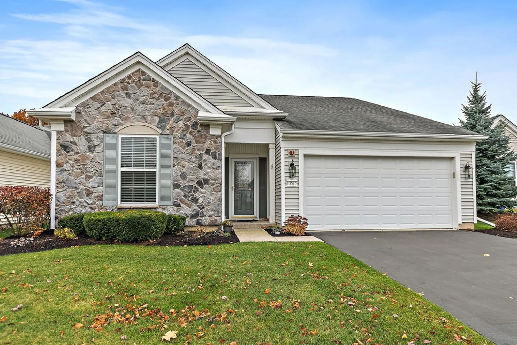 Property Slideshow image 1 of 24 | 13515 ivy dr, Huntley, IL, 60142