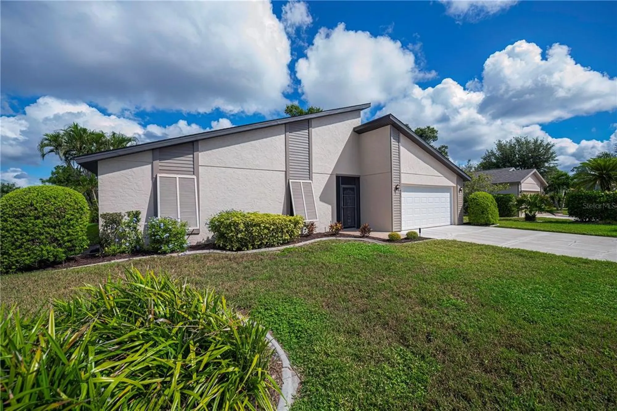 Property Slideshow image 58 of 58 | 425 cypress forest dr, Englewood, FL, 34223