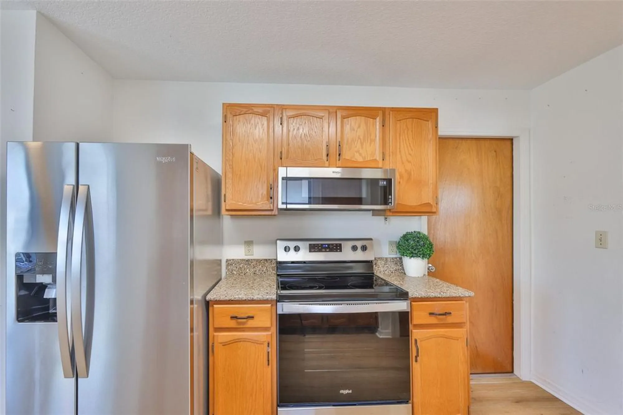 Property Slideshow image 13 of 39 | 6253 sandpipers dr, Lakeland, FL, 33809