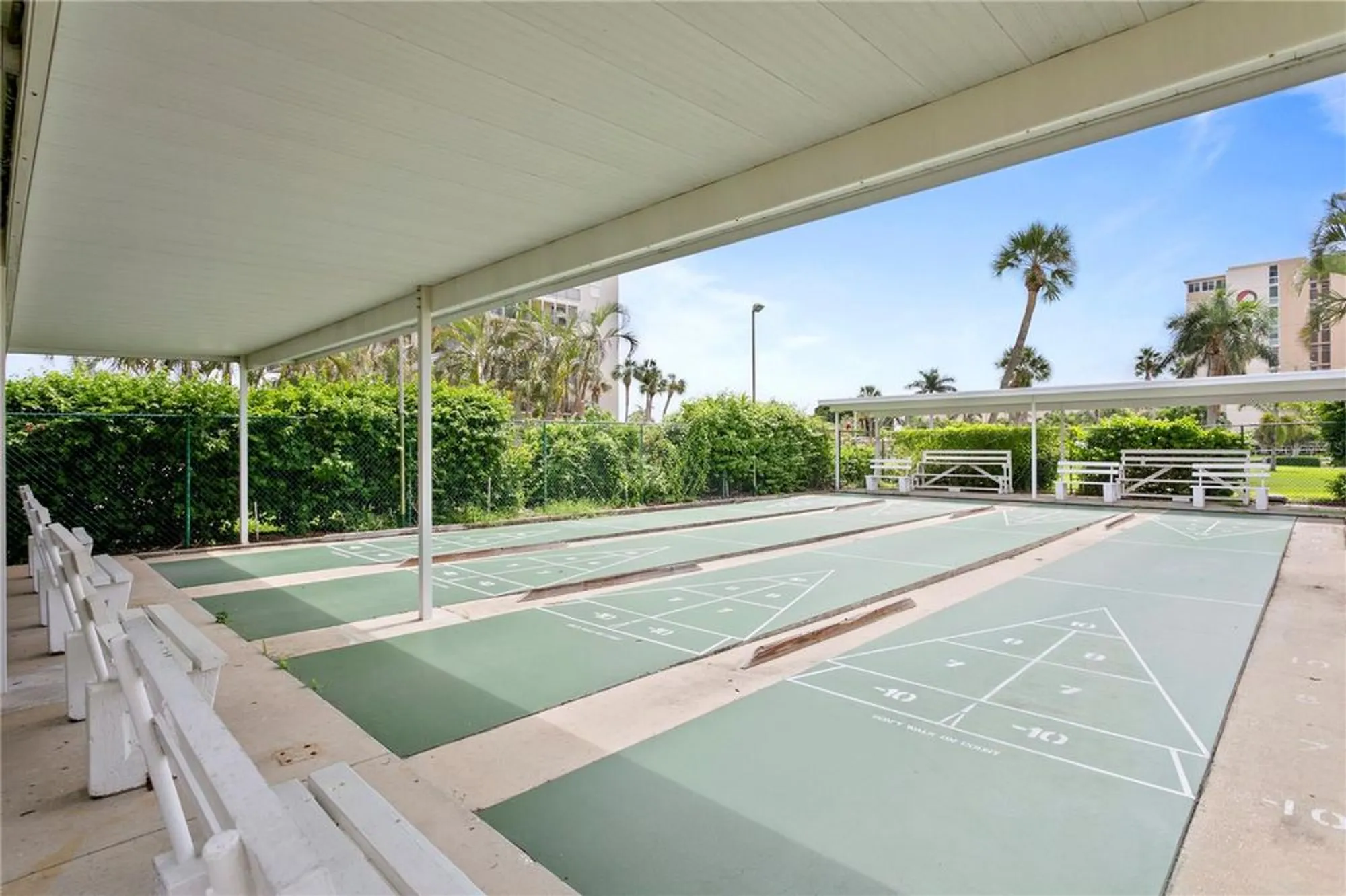 Property Slideshow image 64 of 73 | 7400 sun island dr 407, South Pasadena, FL, 33707