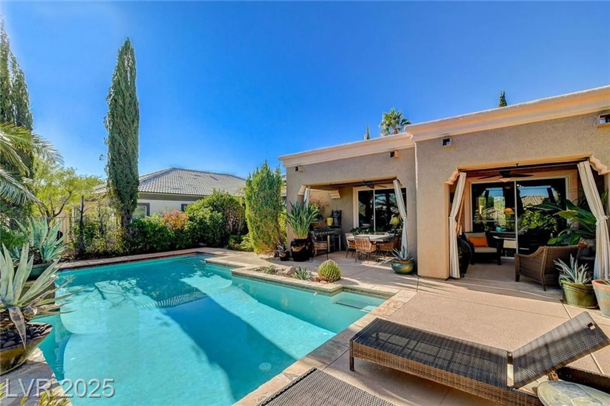 Property Slideshow image 41 of 56 | 5152 vincitor st, Las Vegas, NV, 89135