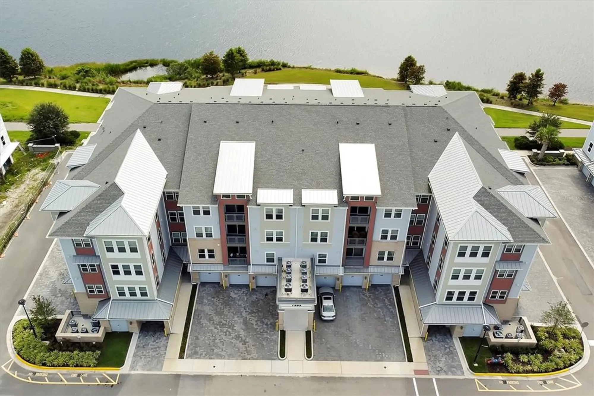 Property Slideshow image 35 of 40 | 7565 laureate blvd unit 3308, Orlando, FL, 32827