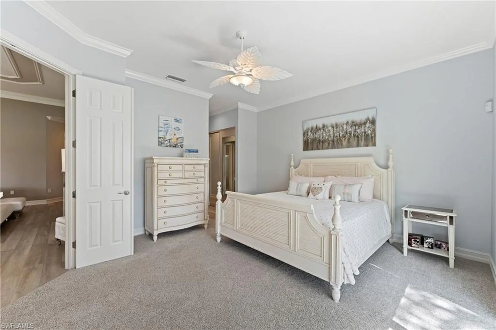 Property Slideshow image 15 of 32 | 7042 toscana ct, Naples, FL, 34114