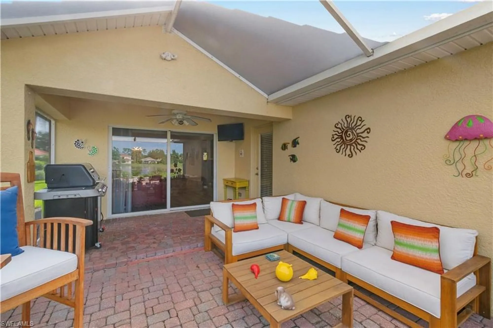 Property Slideshow image 18 of 29 | 19703 villa rosa loop, Estero, FL, 33967