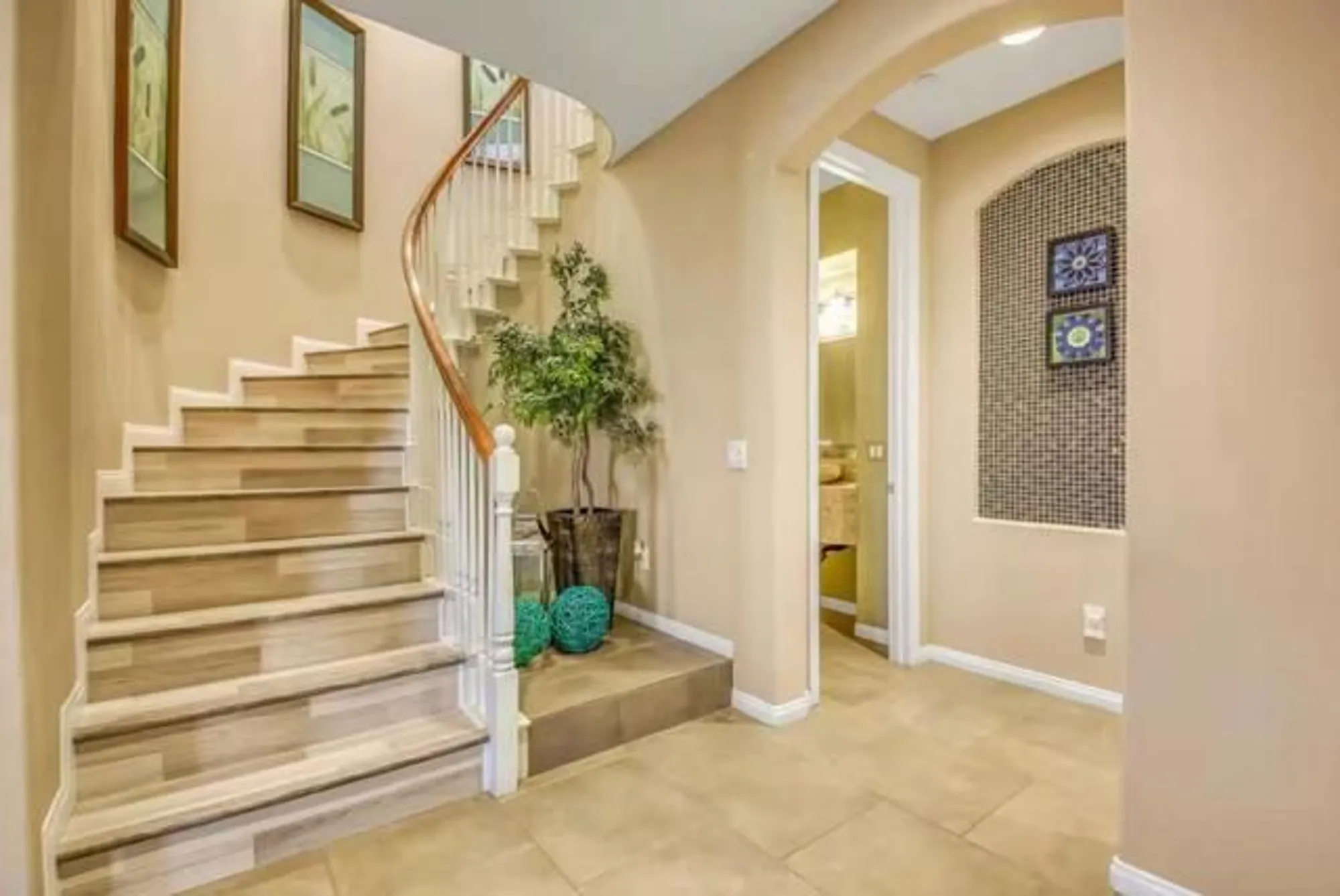 Property Slideshow image 19 of 36 | 43157 armonia ct, Indio, CA, 92203