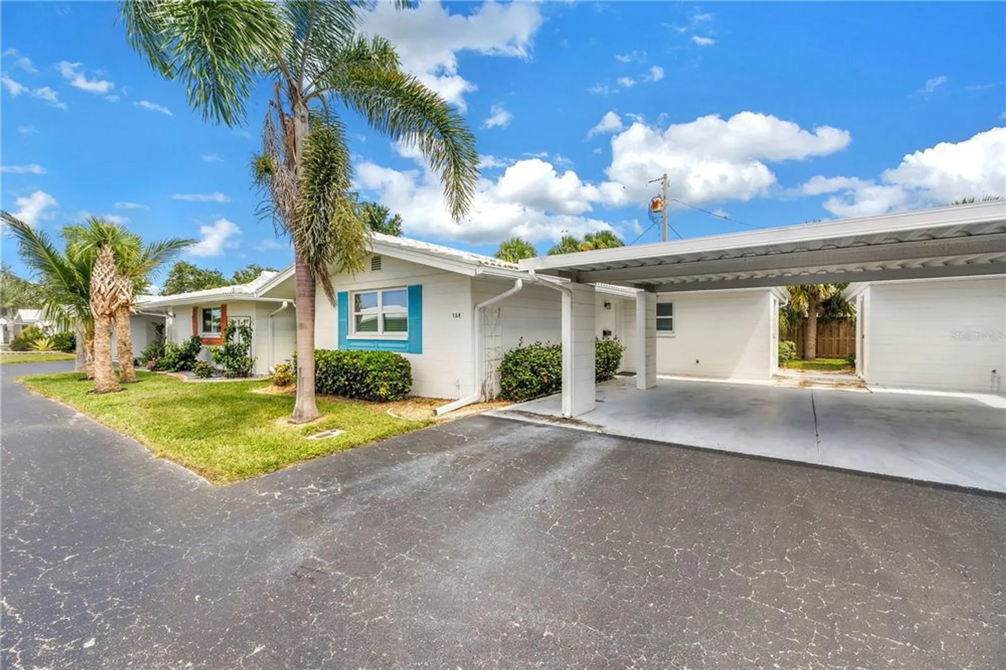 Property Slideshow image 5 of 28 | 728 caribbean cir 25, Venice, FL, 34293