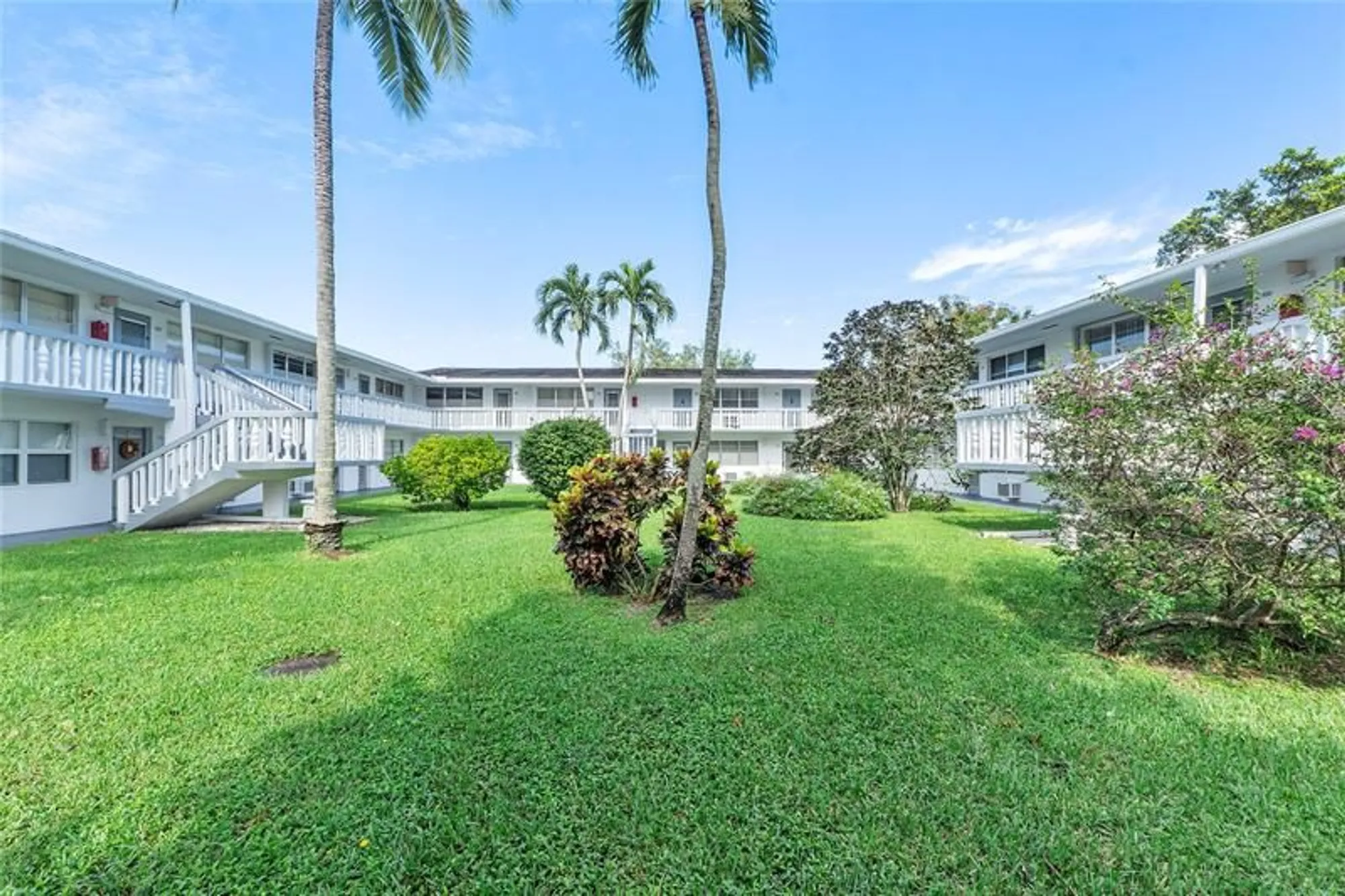 Property Slideshow image 14 of 31 | 518 durham r # 518, Deerfield Beach, FL, 33442