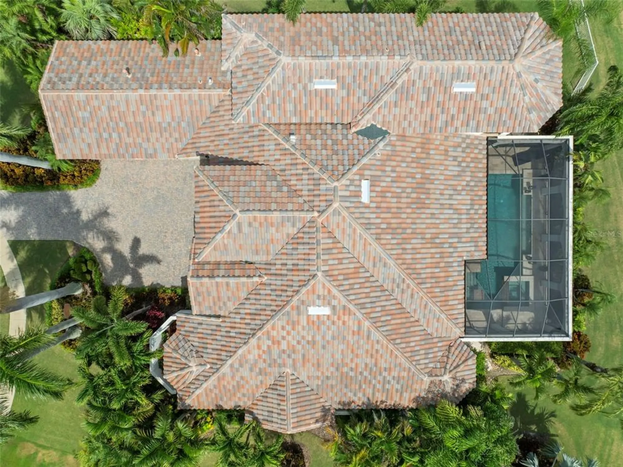 Property Slideshow image 5 of 98 | 5405 tybee island dr, Apollo Beach, FL, 33572