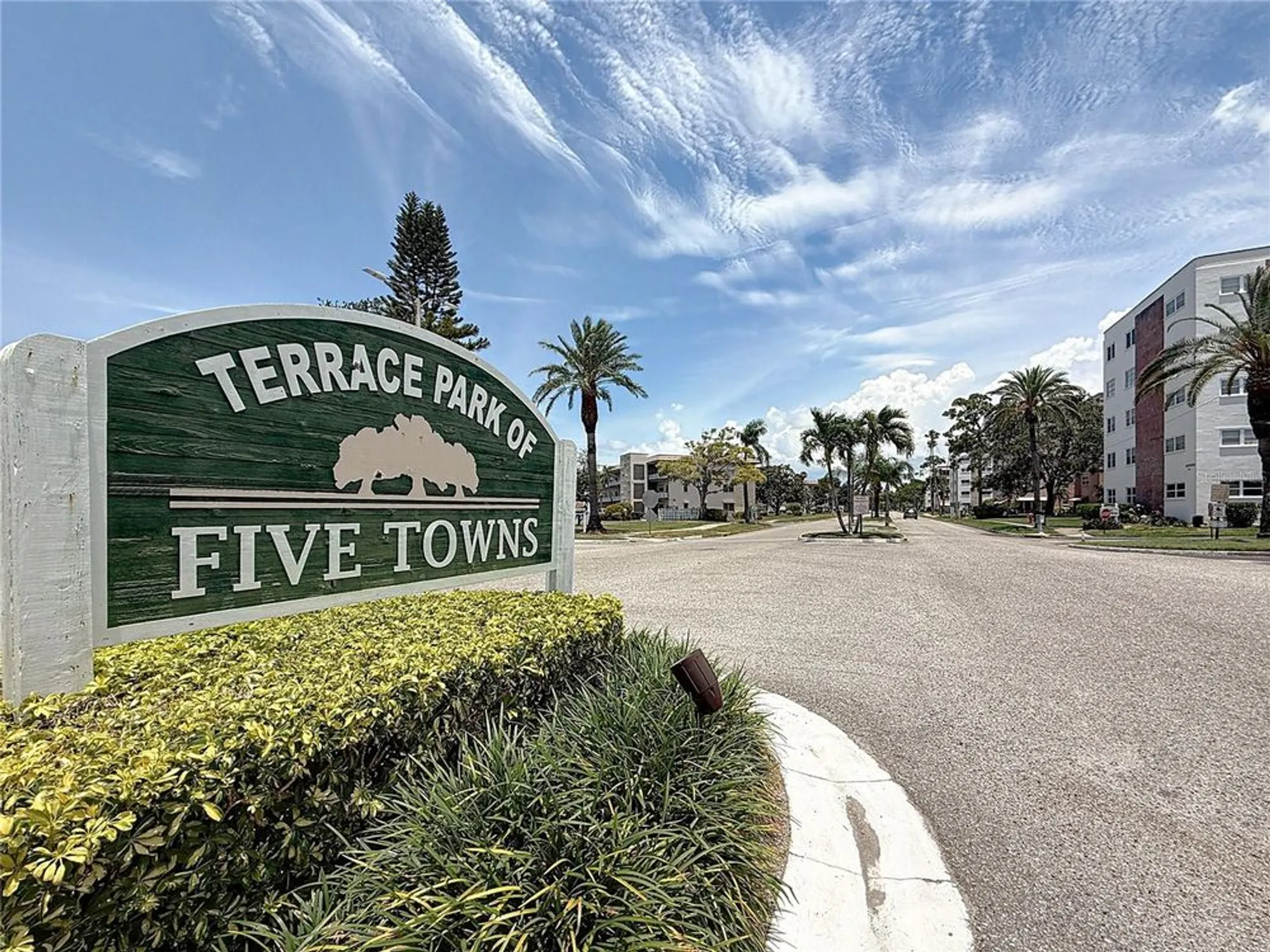 Property Slideshow image 44 of 51 | 5920 80th st n unit 406, Saint Petersburg, FL, 33709