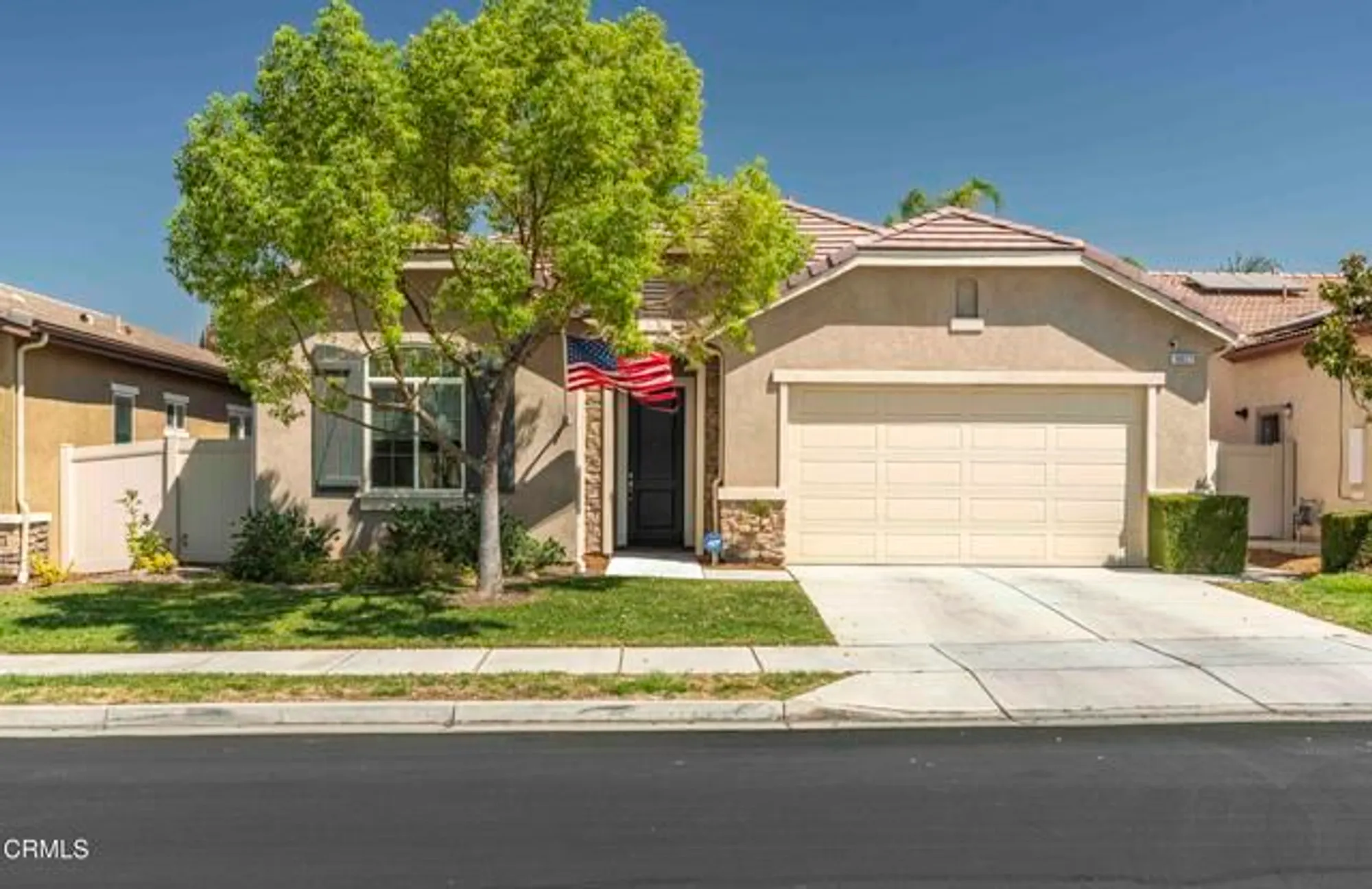 Property Slideshow image 37 of 43 | 10022 besancon way, Bakersfield, CA, 93306