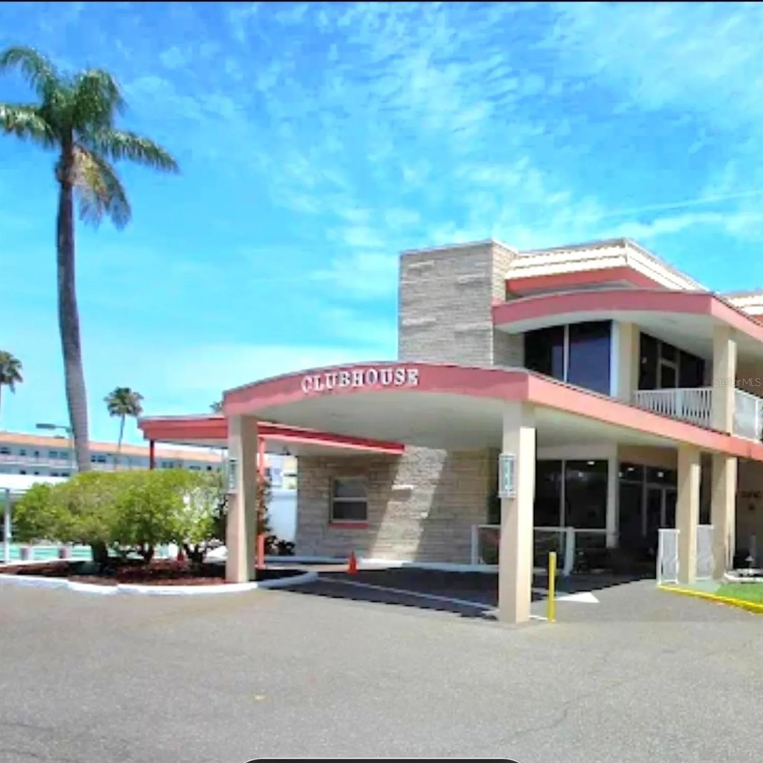 Property Slideshow image 28 of 43 | 2960 59th st 202, Gulfport, FL, 33707