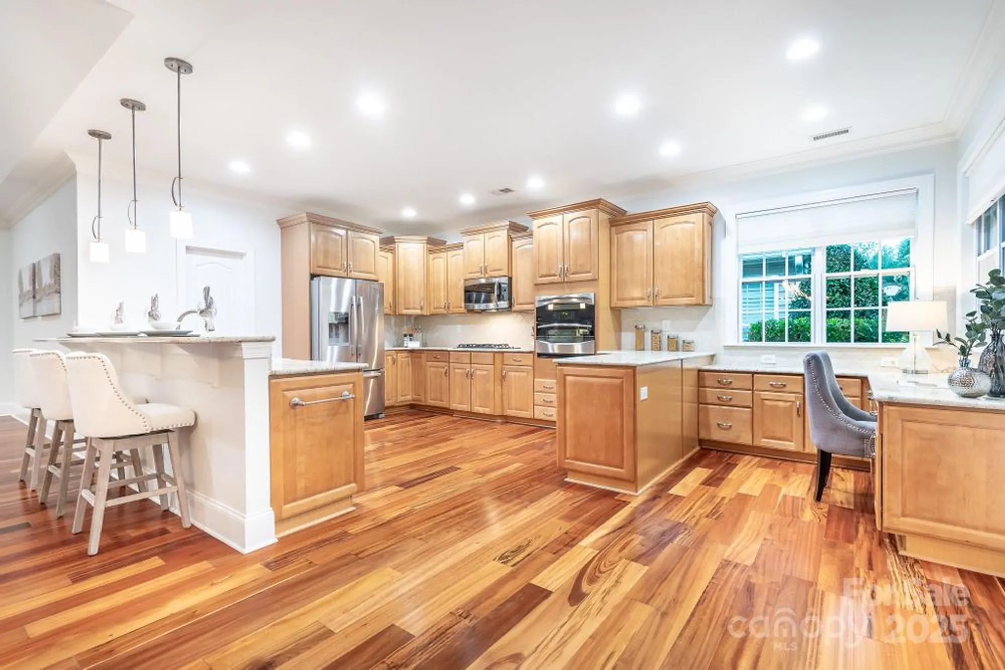 Property Slideshow image 11 of 43 | 12700 meetinghouse dr, Cornelius, NC, 28031