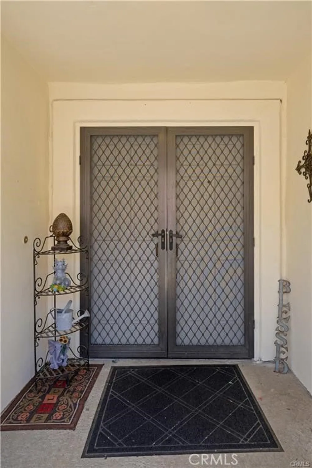 Property Slideshow image 4 of 44 | 40370 via francisco, Murrieta, CA, 92562